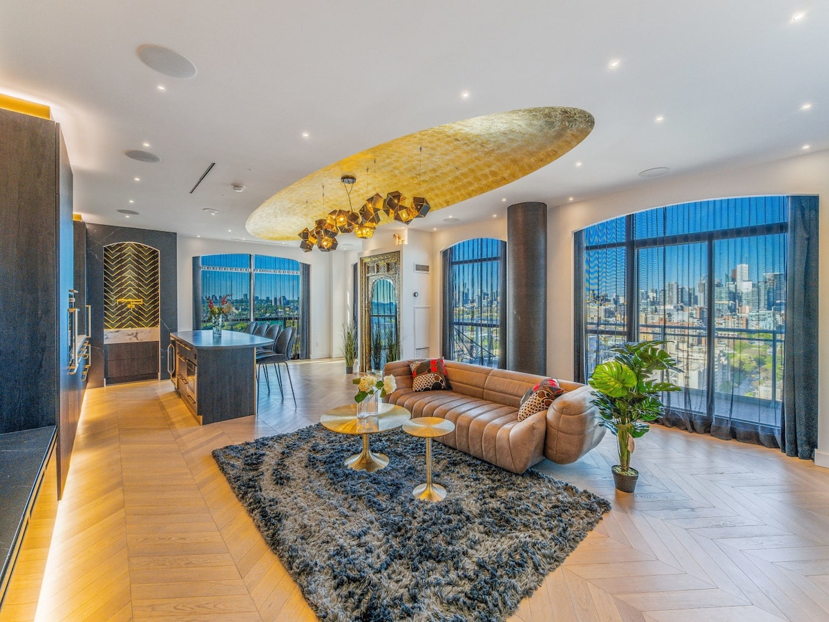 Ultra Luxury Custom Downtown Penthouse