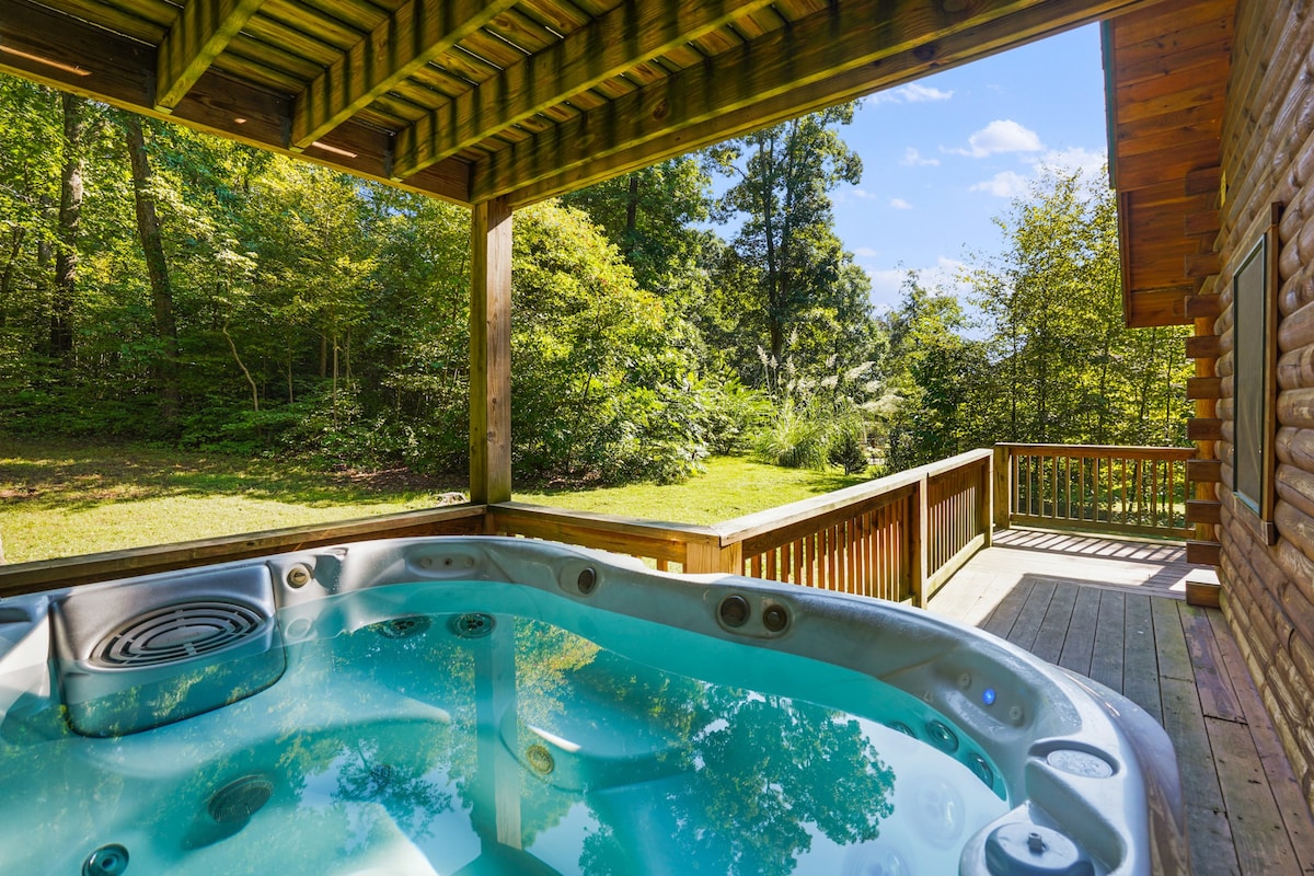 Cabin Fever | Luxury Hocking Hills Lodge