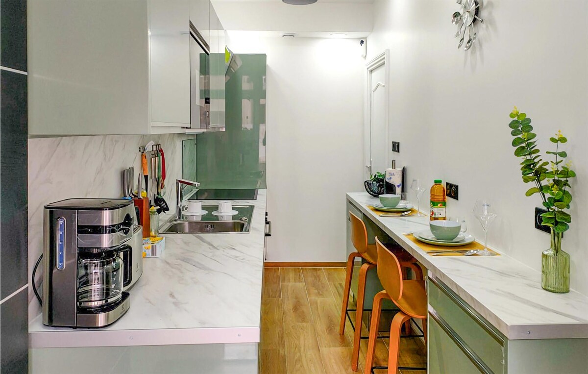 Stunning home in Taverny with WiFi and 1 Bedrooms