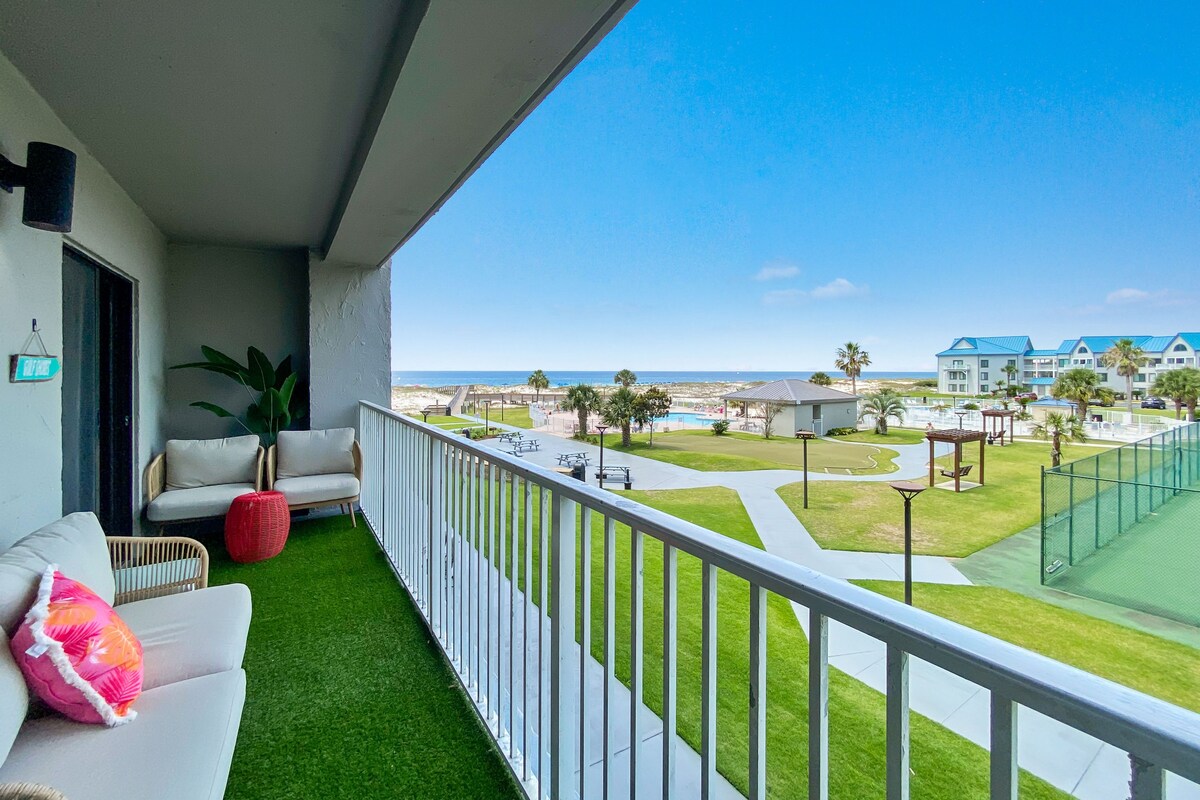 Beach Please 2BR Gulf Shores Oceanfront/Pool