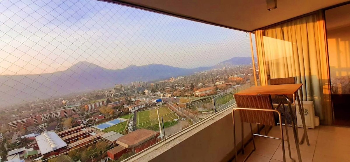Apartment with View to the Andes in Las Condes