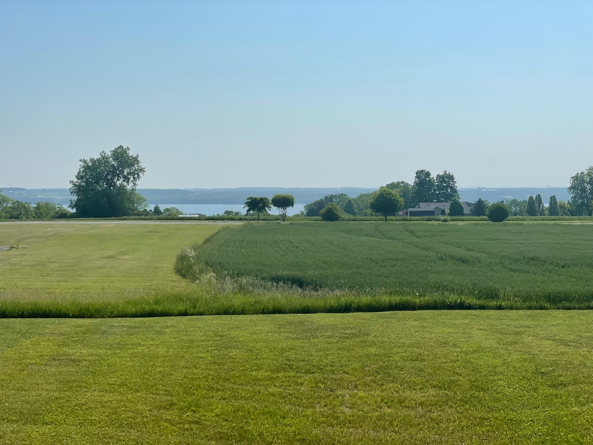 Conesus Log Cabin [Bella Vista Cottages]