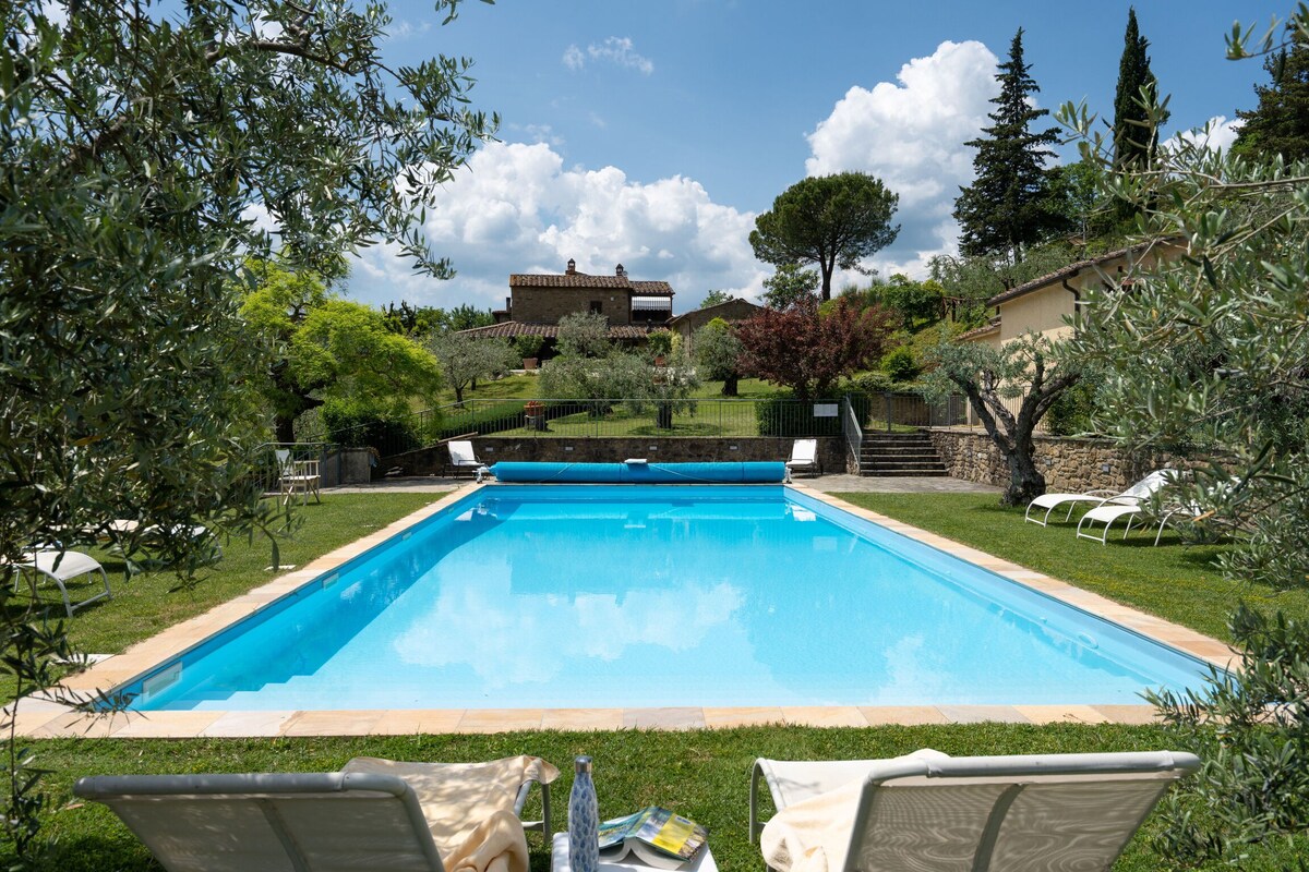 Villa Olivi - Subbiano, Toscana, Pool And Nature -