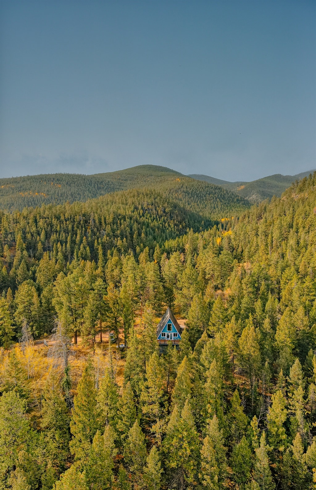 Hygge Chalet & Sauna, cozy A-frame w private trail