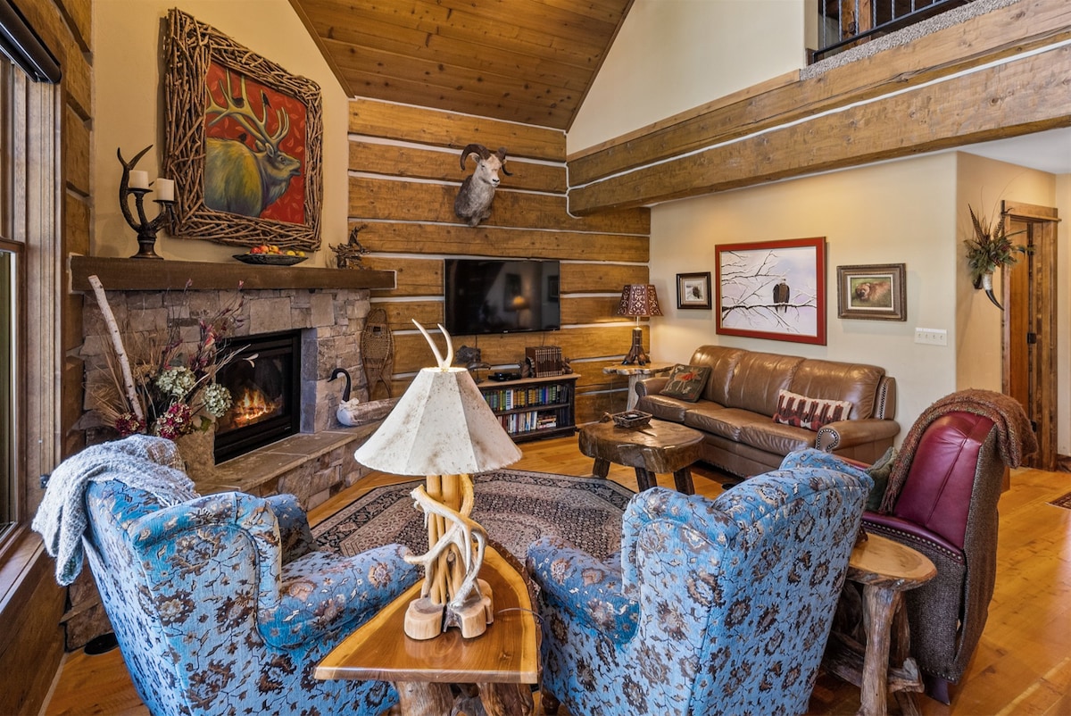 Luxury Powder Ridge Cabin - Ski-In Ski-Out Access