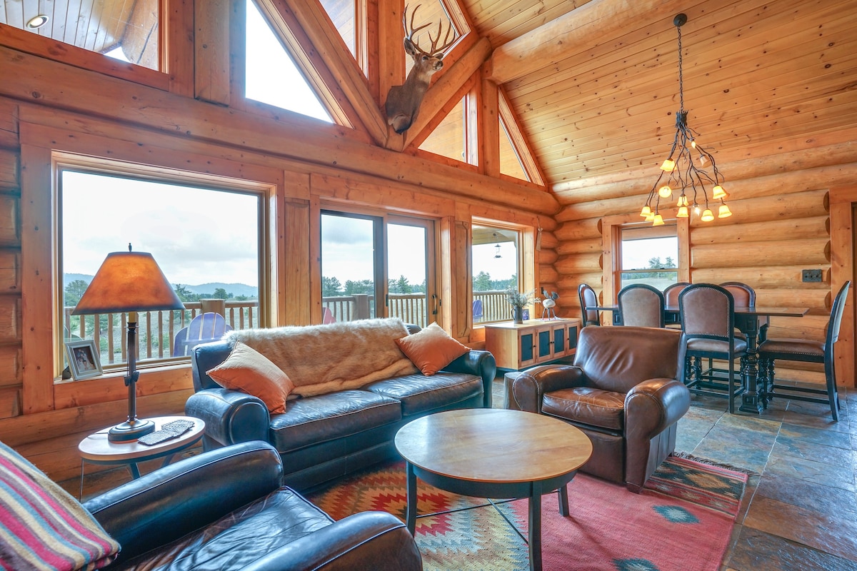 Dog-Friendly Cabin on Private 45-Acre Ranch!