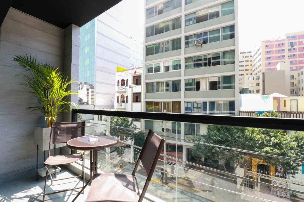 w* | Perfect 3BR with balcony in Miraflores