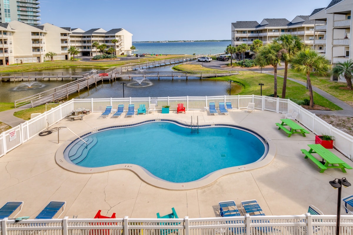 Bayfront Pensacola Beach Condo w/ Pool & Elevator