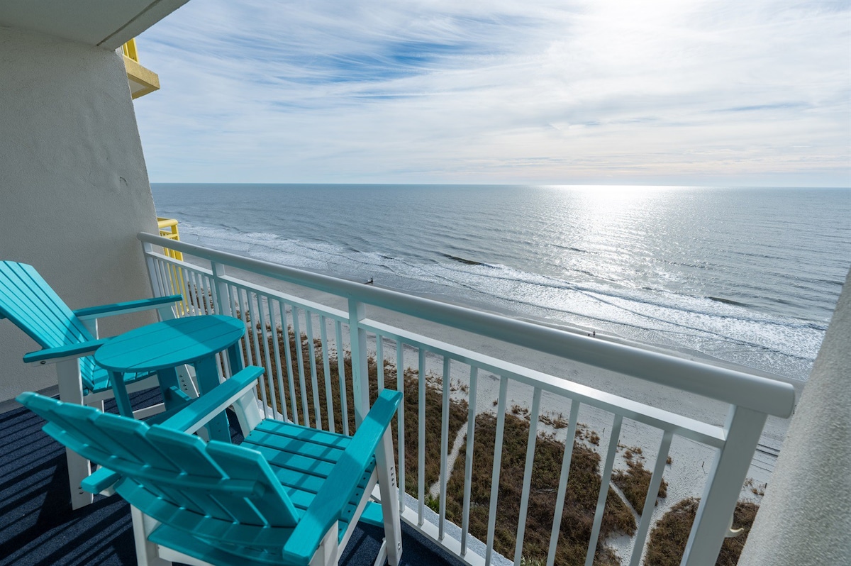 Newly Updated, Beachside Spectacular at Bay Watch!