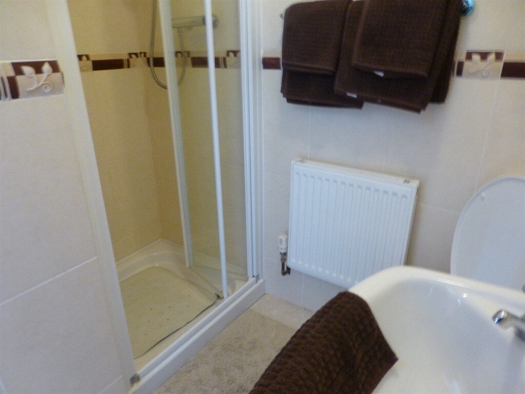 Superior Family Ensuite with Shower