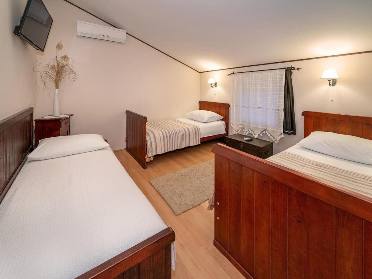 3 Room - Villa Roza