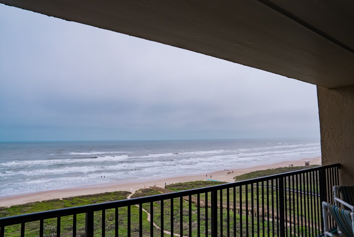 Beautiful Beachfront 2BR - Suntide III, Unit 909