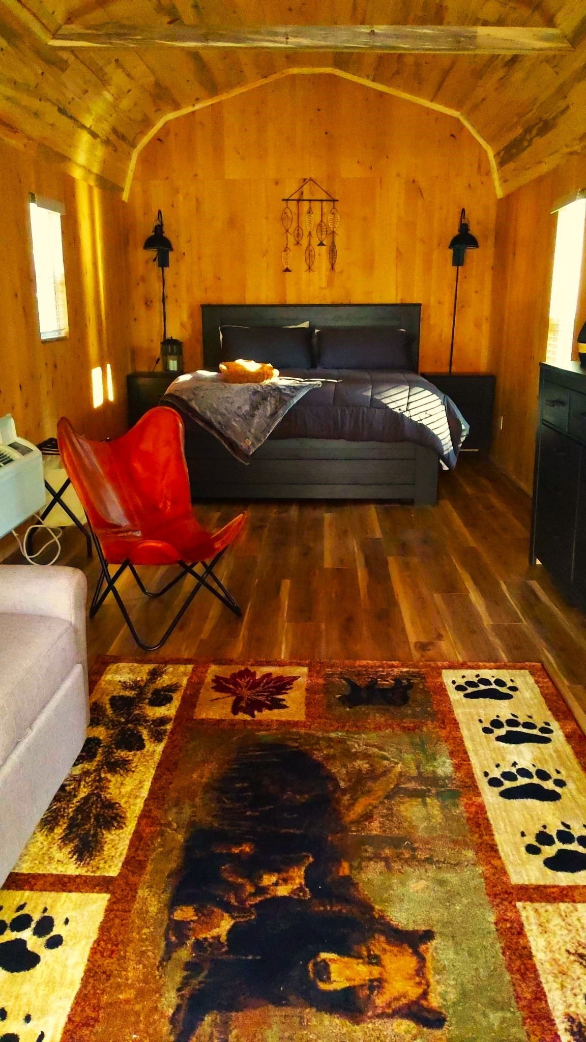 Lazy Bear Cabin 6 - Sleeps up to 4