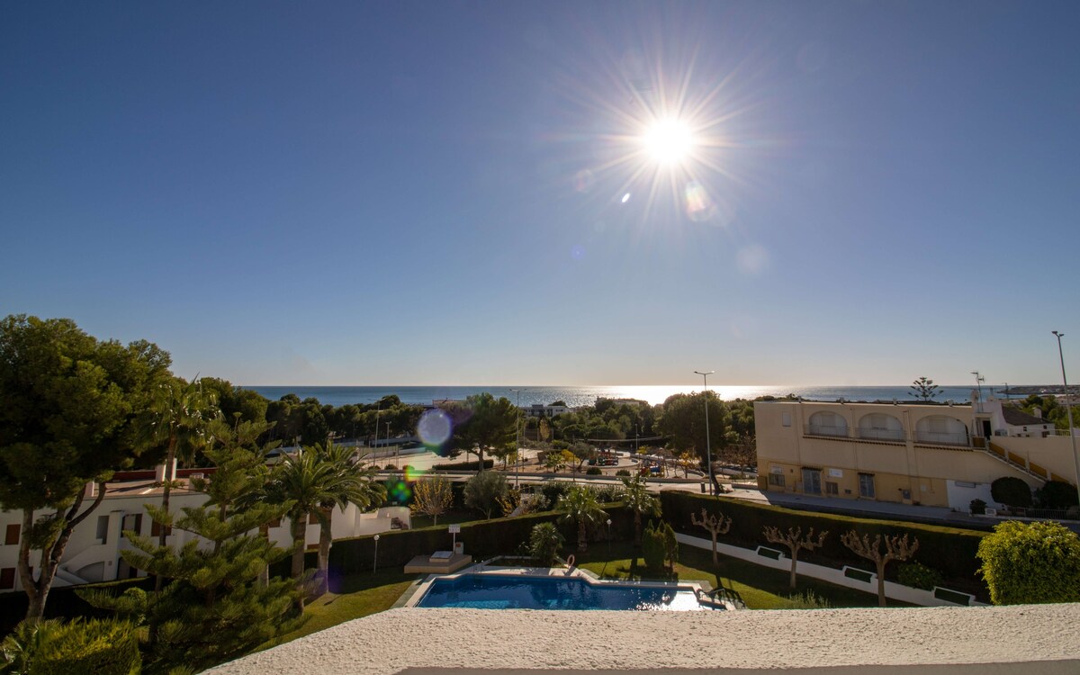 Apartamento con vistas al mar Meridia Las Fuentes