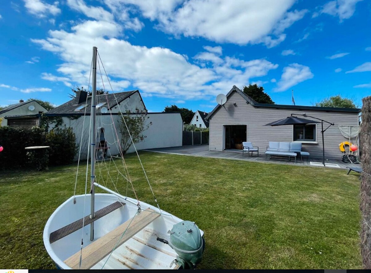 Amazing house for 4 ppl. at Saint-Laurent-sur-Mer