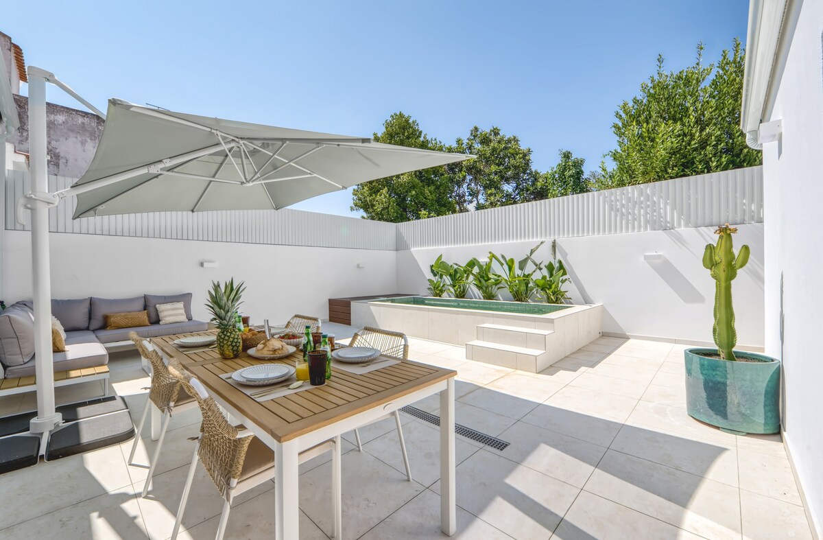 New! Luxury house in Ferragudo with plunge pool