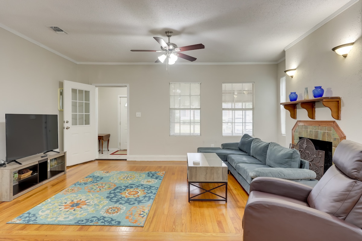 Jacksonville Vacation Rental ~ 7 Mi to Downtown!