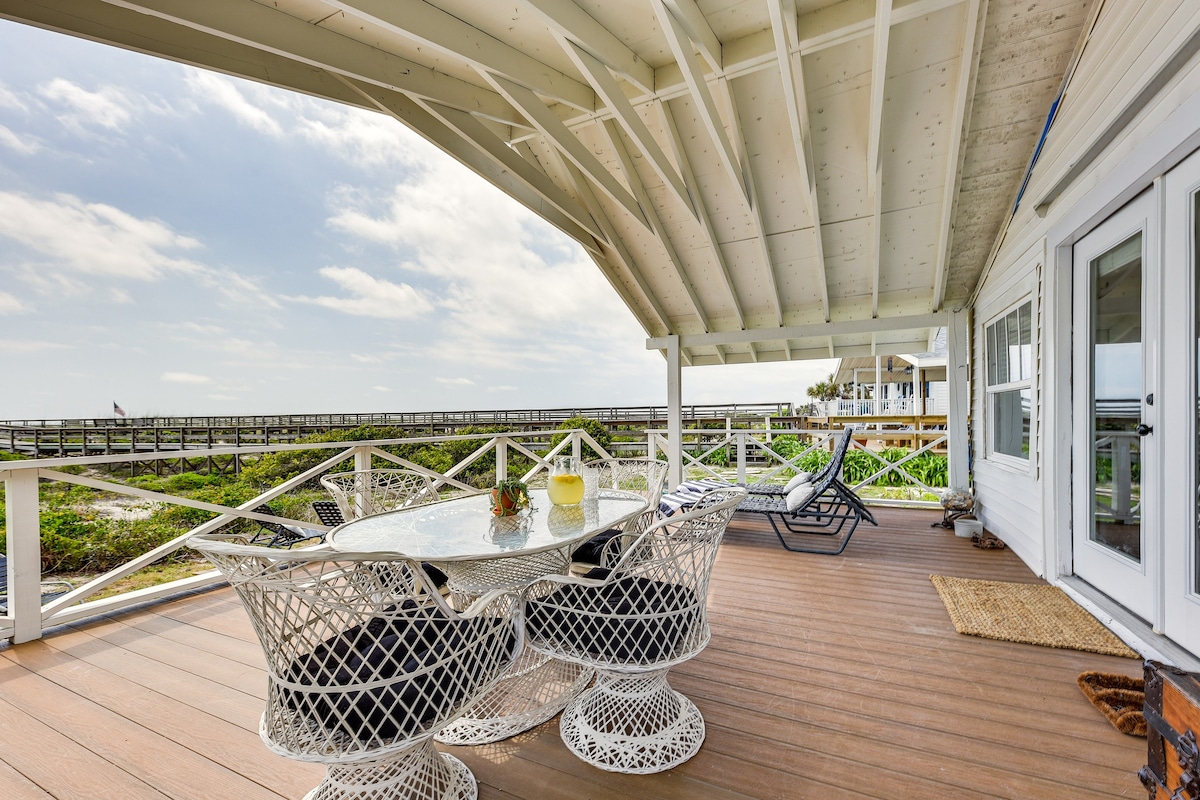 Oceanfront Amelia Island Cottage: Deck & Boardwalk