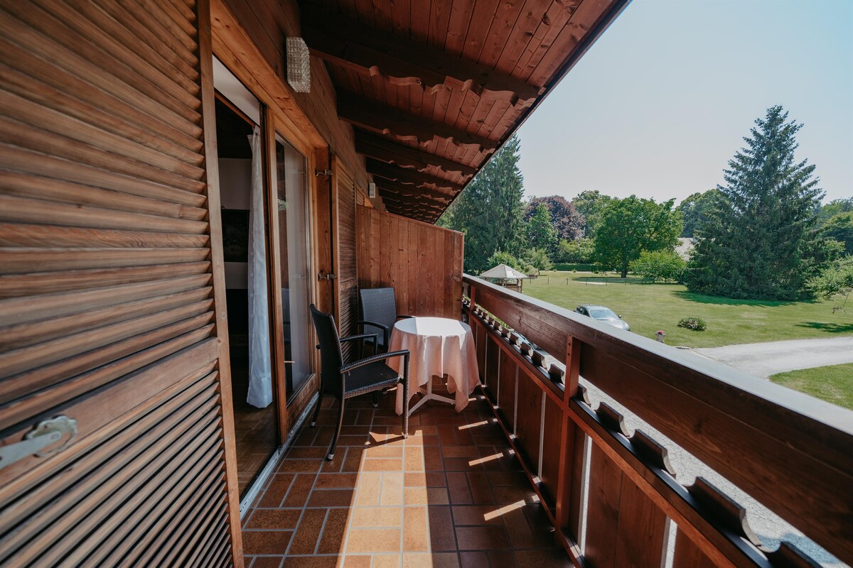 Villa Fernblick Apt. Top 1+Balkon+Seezugang+Kabine