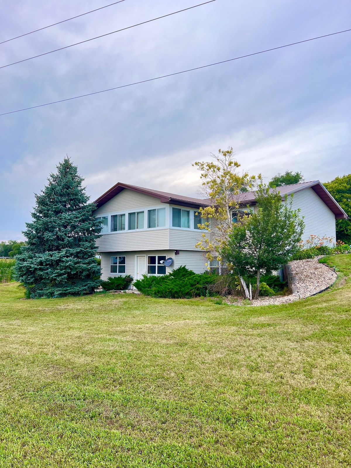 Calvert Creek Hunting Lodge