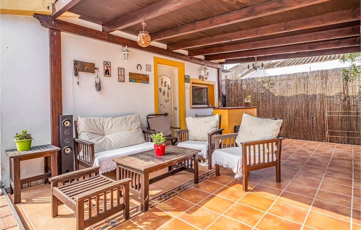 Gorgeous home in Arcos de la Frontera with WiFi
