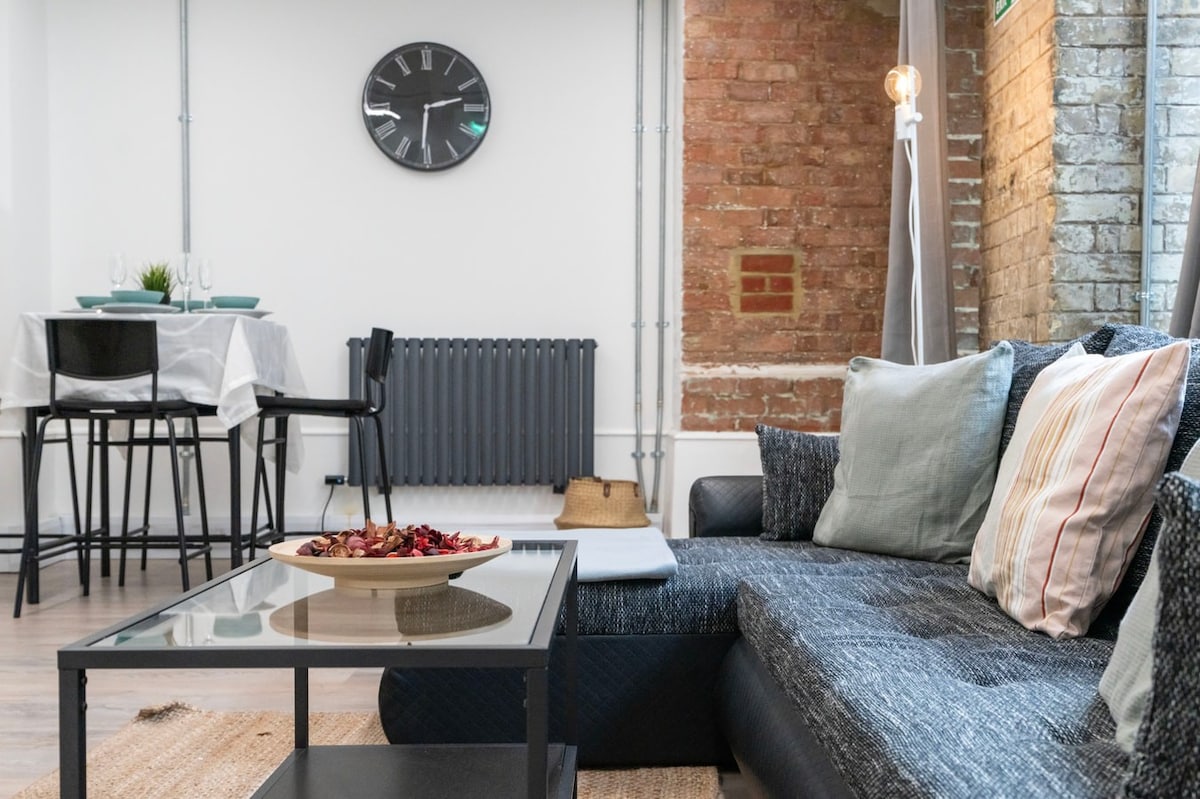 Shoreditch Apartments by DC London Rooms F9