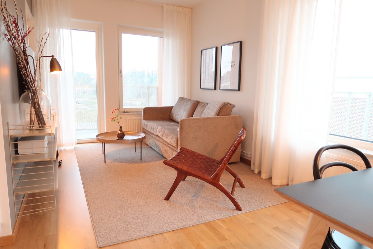 Luxury Business Apartment up to 4 people By City L