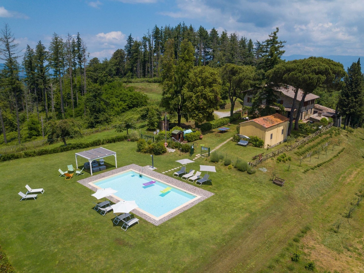 Exclusive farmhouse with pool Exclusive Vacavilla