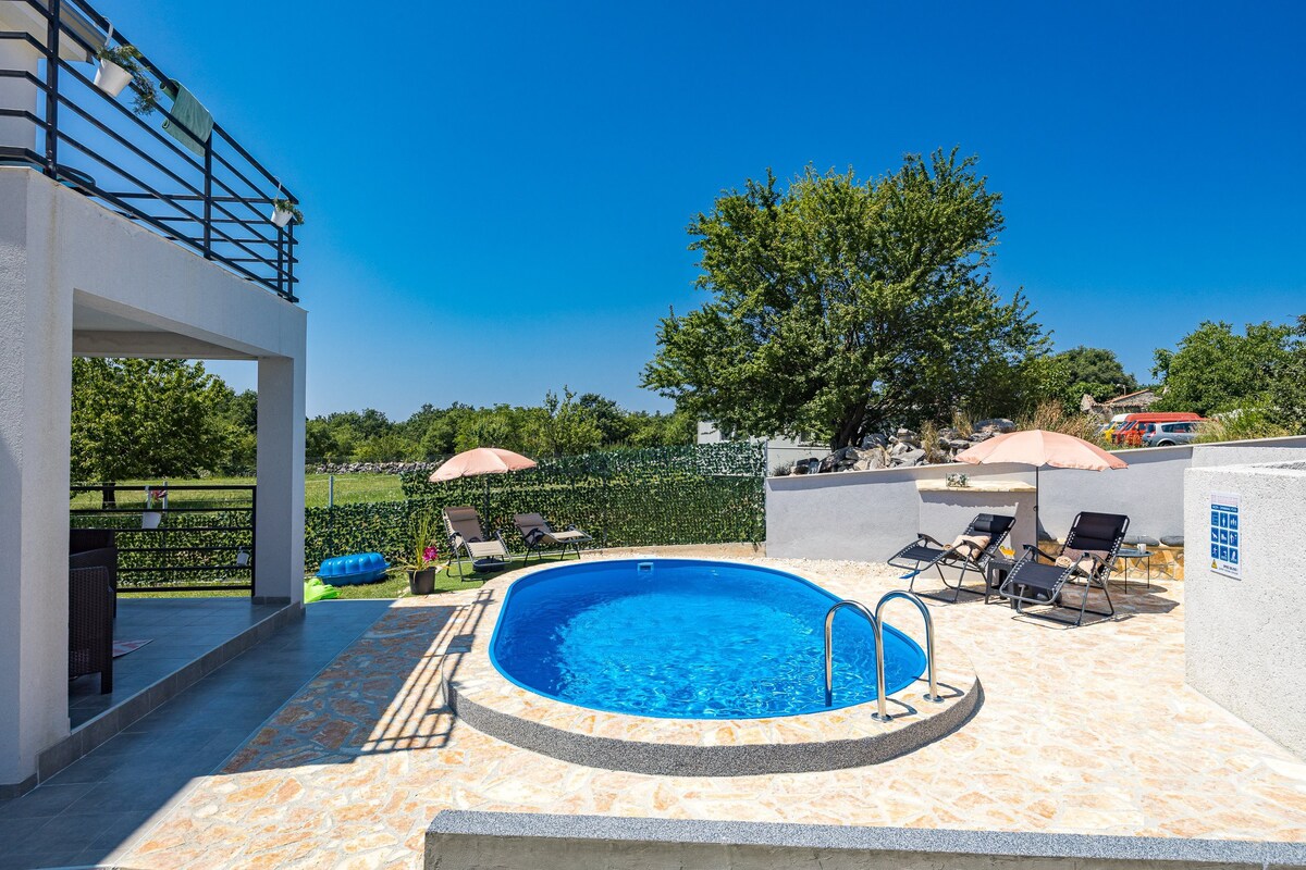 Villa Jakov with Private Pool