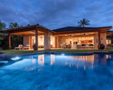 OceanView Estate w/ Infinity Pool & Private Spa