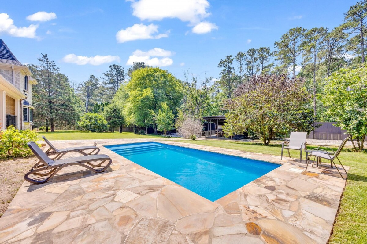 The Wexford French Chateau w/ Pool