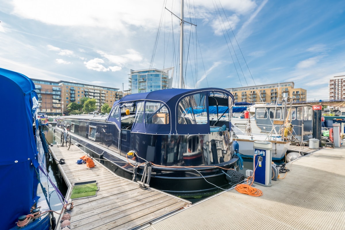 Stylish barge near Canary Wharf