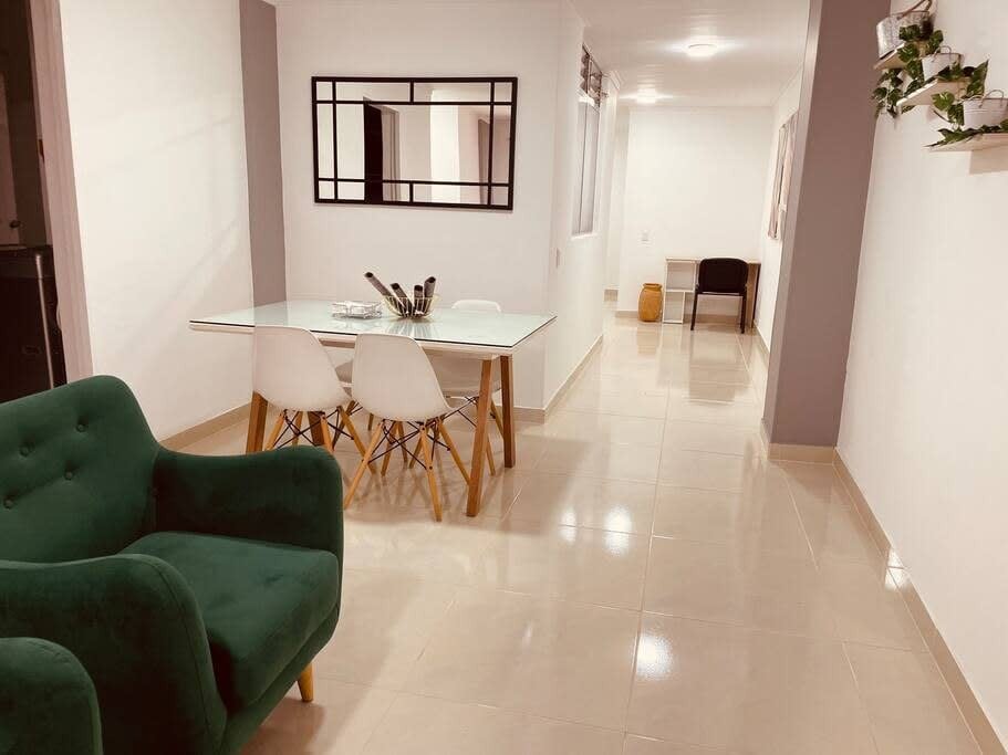 Yari-Amazing Apartment MED