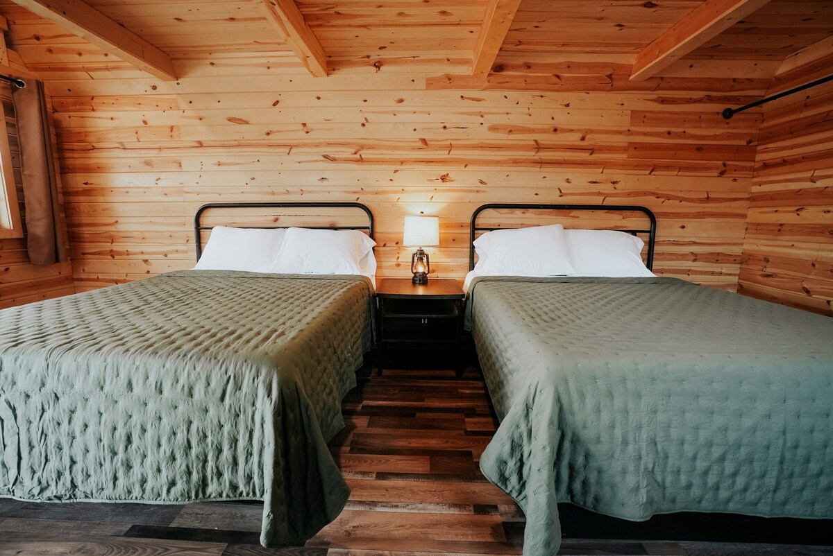 Pine Haven Double Queen Bed Log Cabin