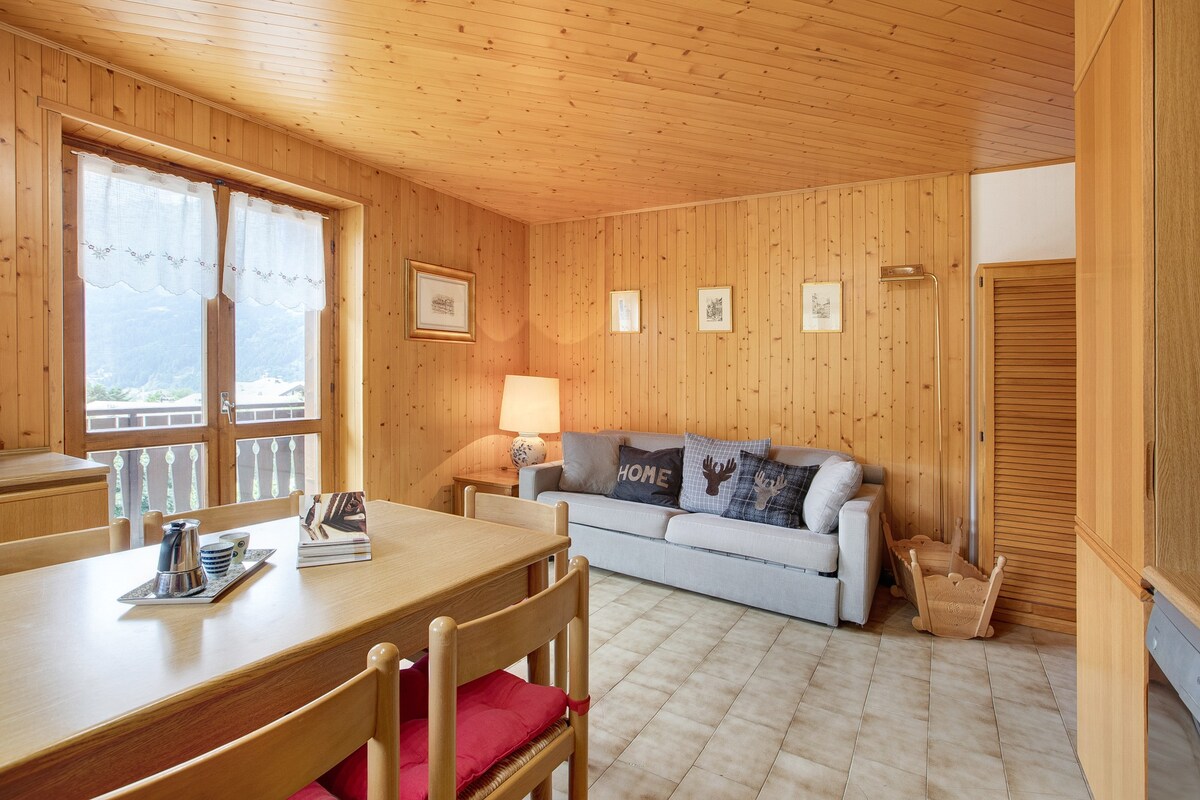 Chalet Holly