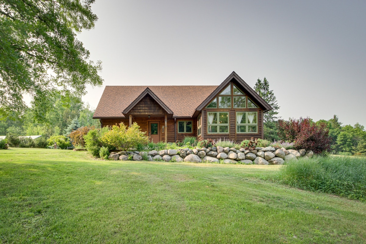 Riverfront Palisade Home in Savanna State Forest!