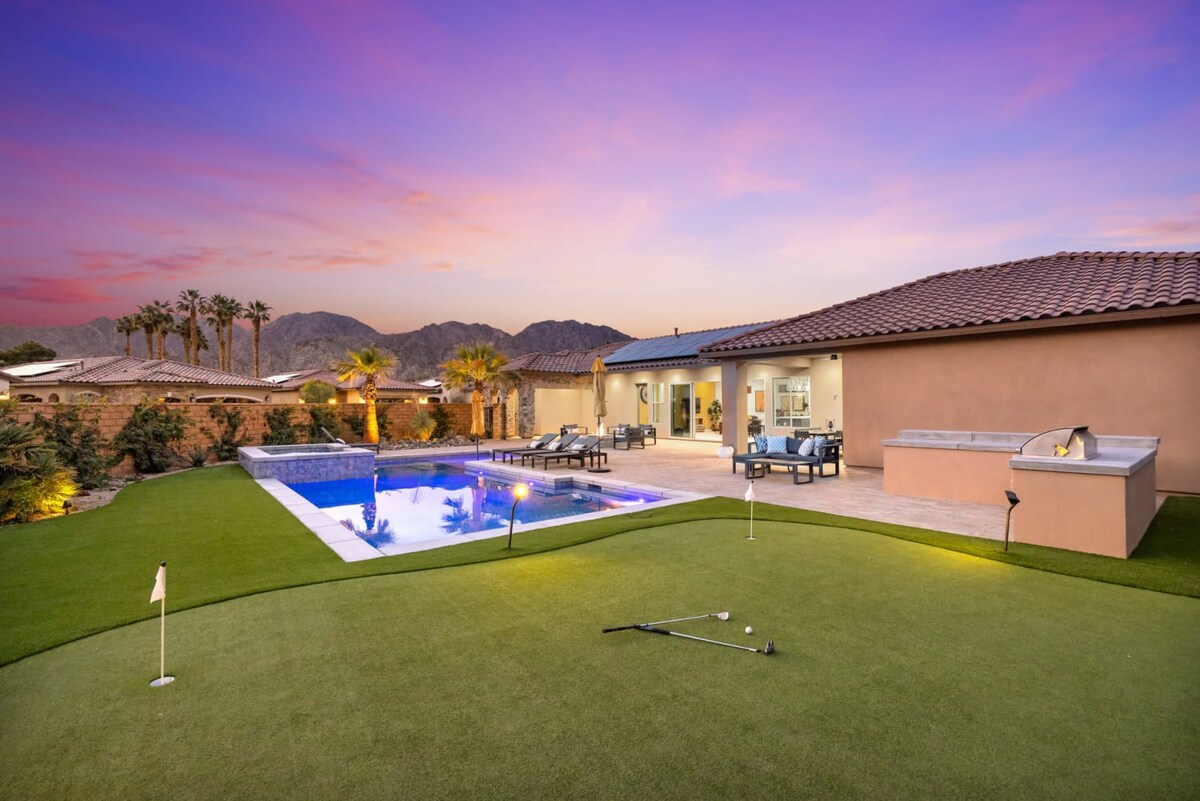 Desert Rad @ Signature PGA West: Pool & Golf