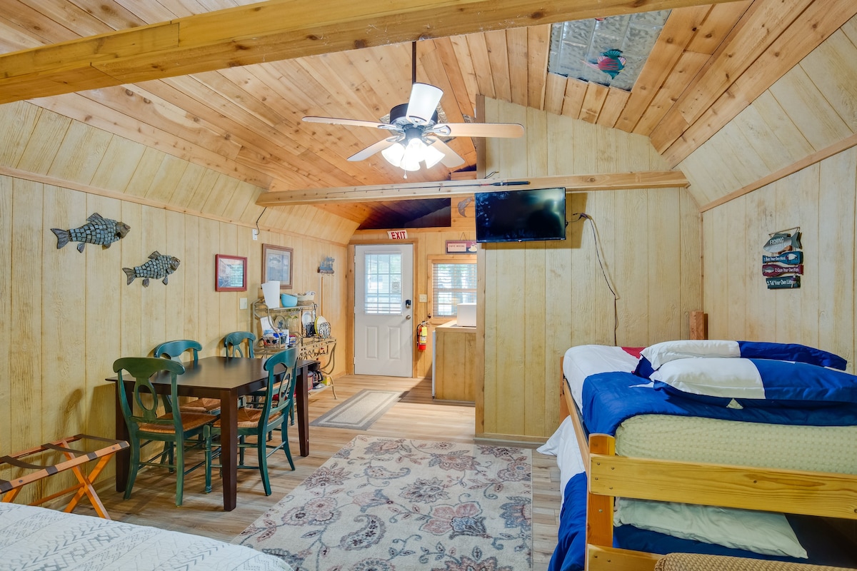 Emory Studio Cabin w/ Lake Fork Boat Access!