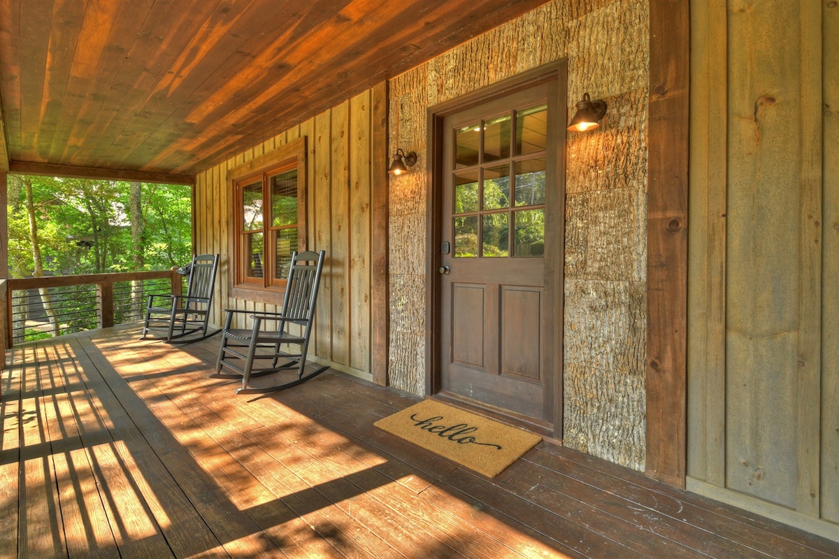 Lake Blue Ridge Cabin Sleeps 10 with Private Dock!