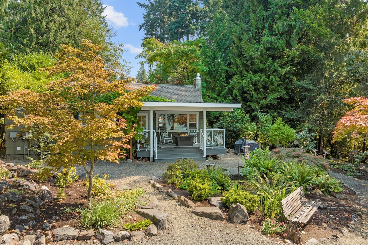 Romantic 1930s Beach Cottage