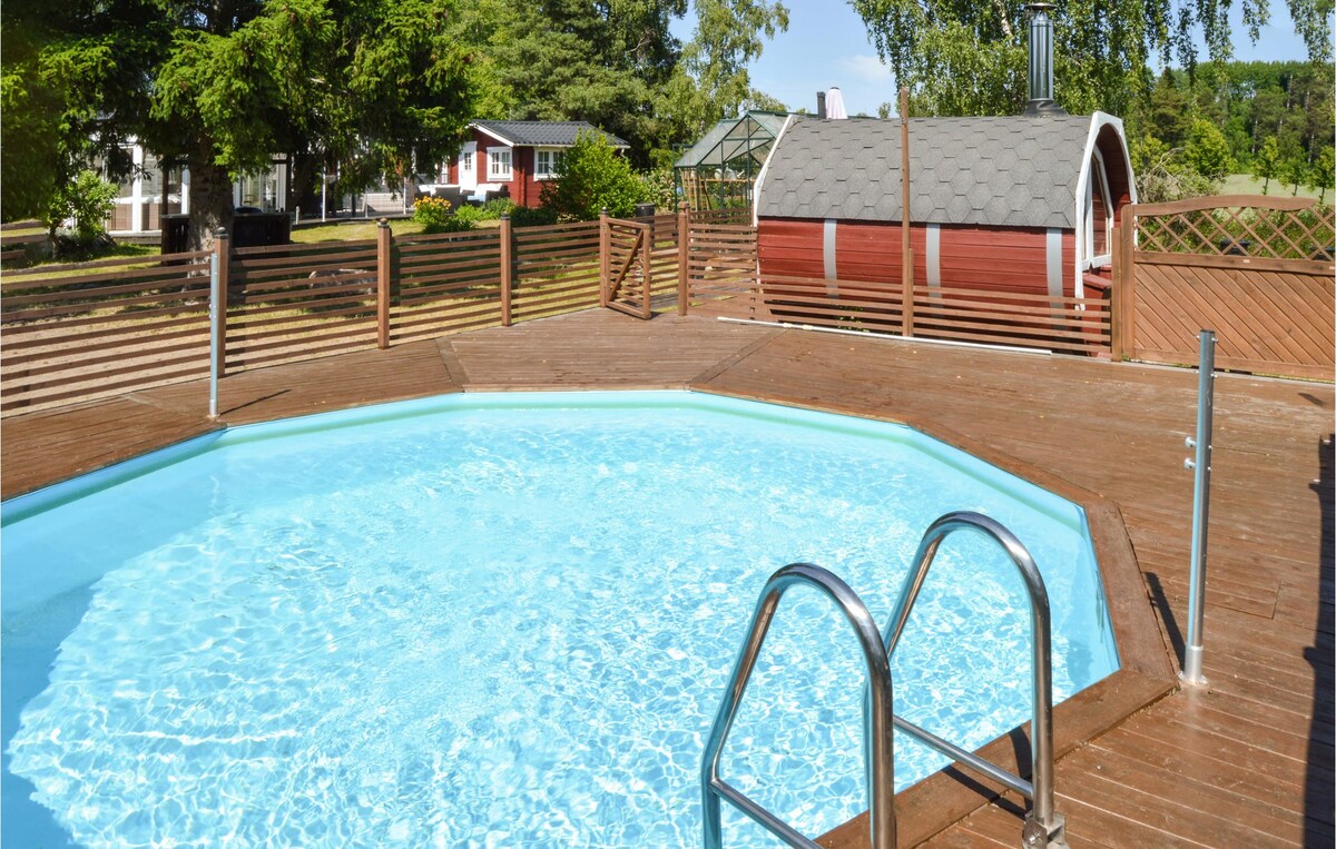 Nice home with Outdoor swimming pool, Sauna and 3