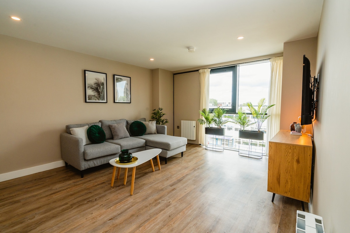 Park view Executive 2 Bedroom Apartment