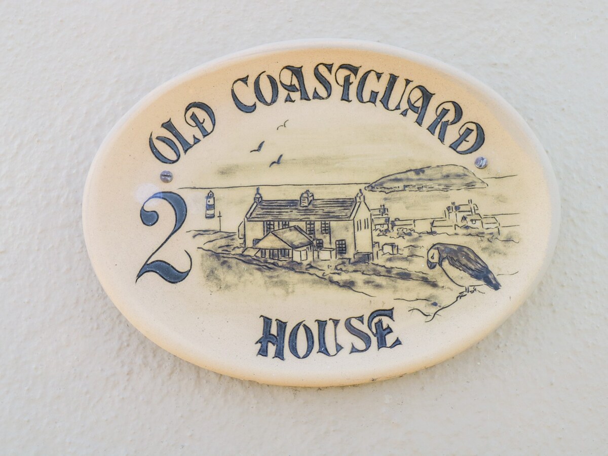 2 Old Coastguard House