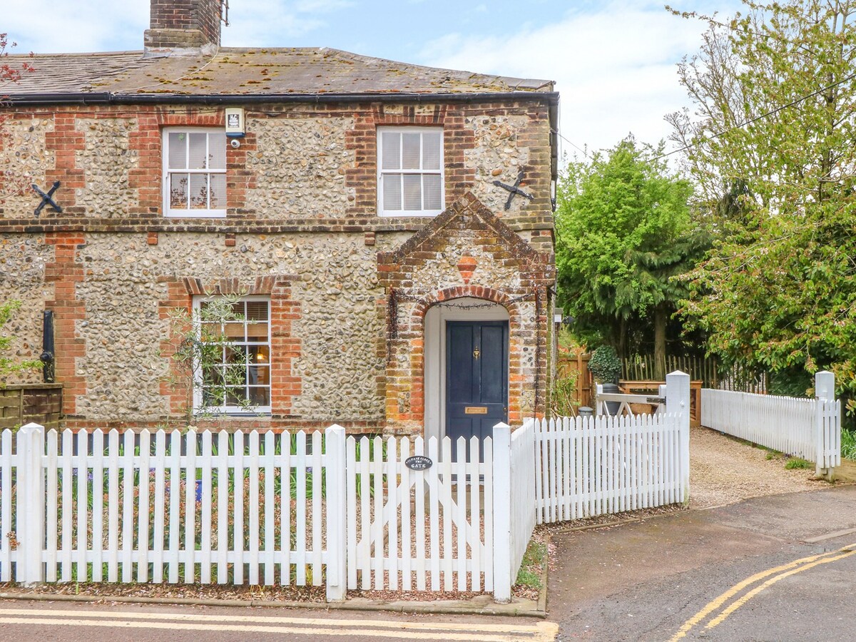 3 Station Cottages