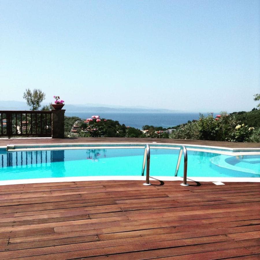 Luxury Villa Nefeli w Private Pool In Skiathos