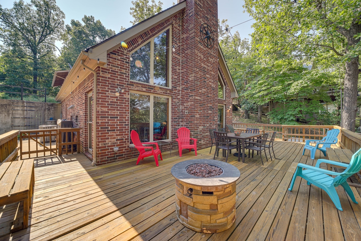 Lakefront Paradise in Eucha: Boat Dock, Fire Pit!