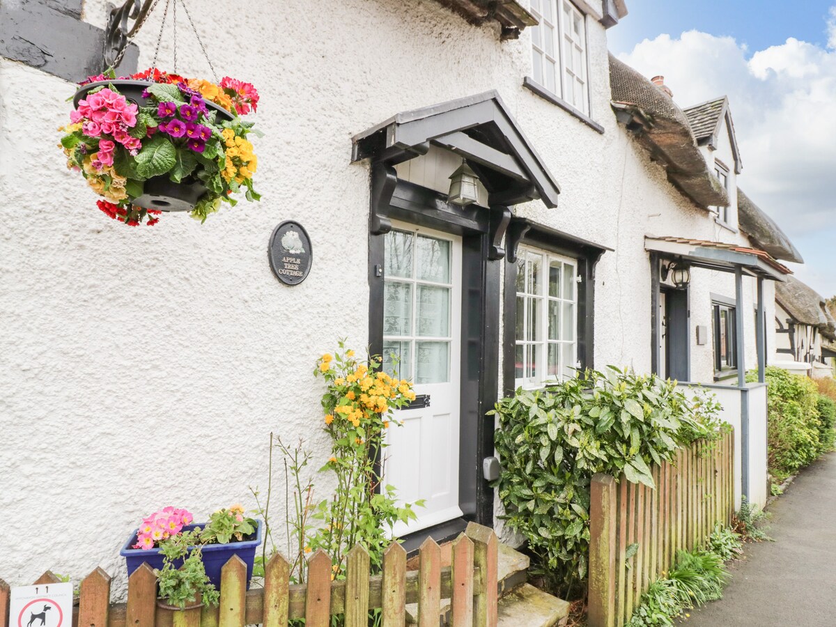 Apple Tree Cottage