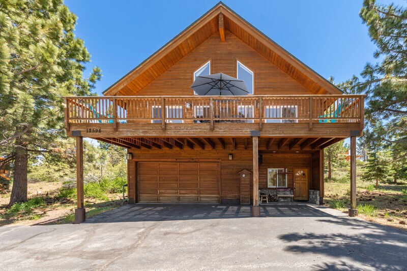 *New*Tahoe Donner Views*Hot Tub