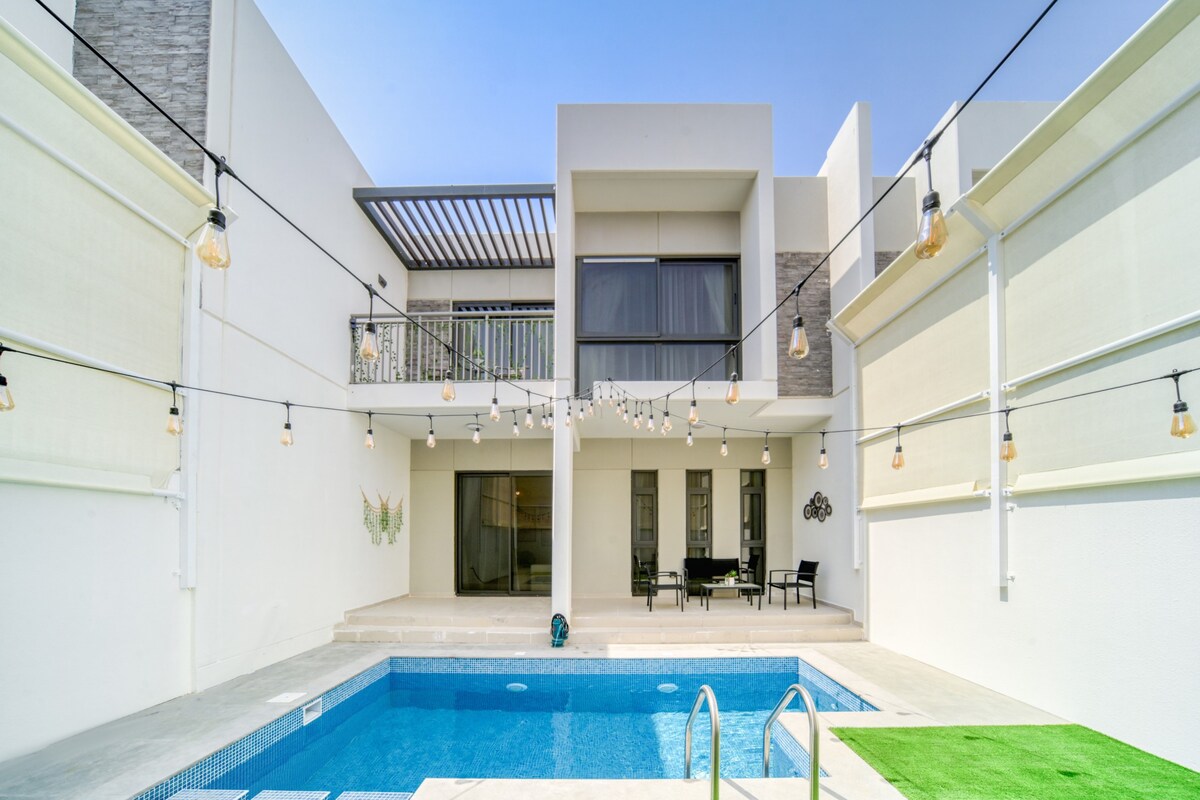 Spectacular 3BR Townhouse w/Private Pool@Dubailand