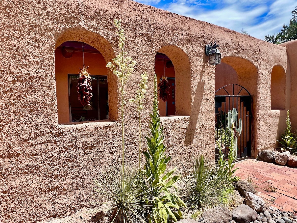 Lake Roberts Adobe Mountain Retreat in the Gila